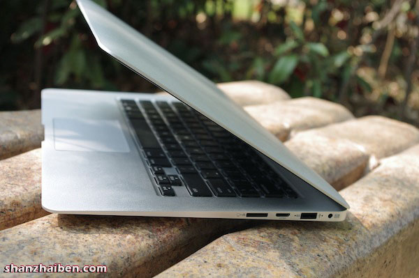 Clone MacBook Air cina