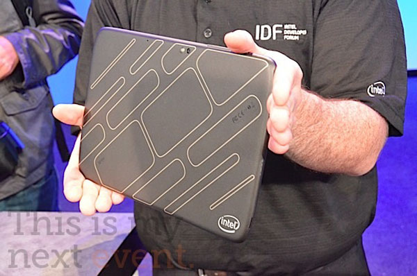 Tablet prototipo Intel con Atom Medfield e Android Honeycomb