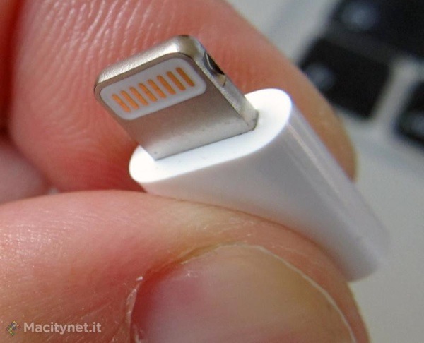 Micro USB - lightning