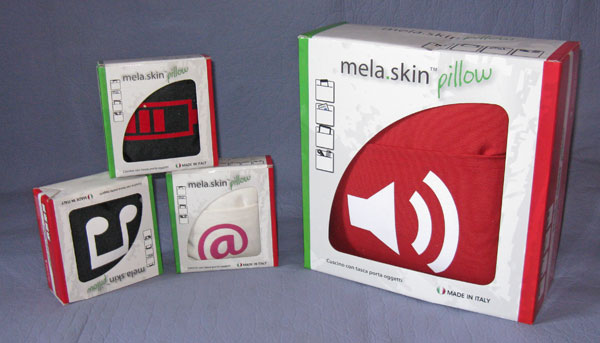 Mela.Skin Pillow